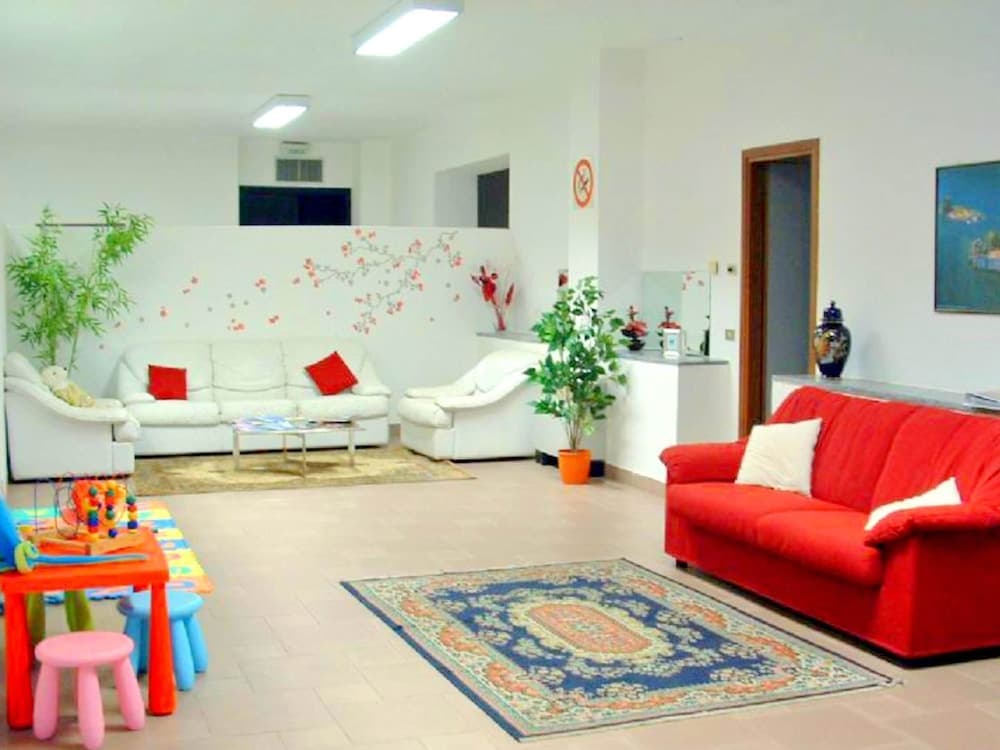 Apartment in Residence on Lake Maggiore near Beach