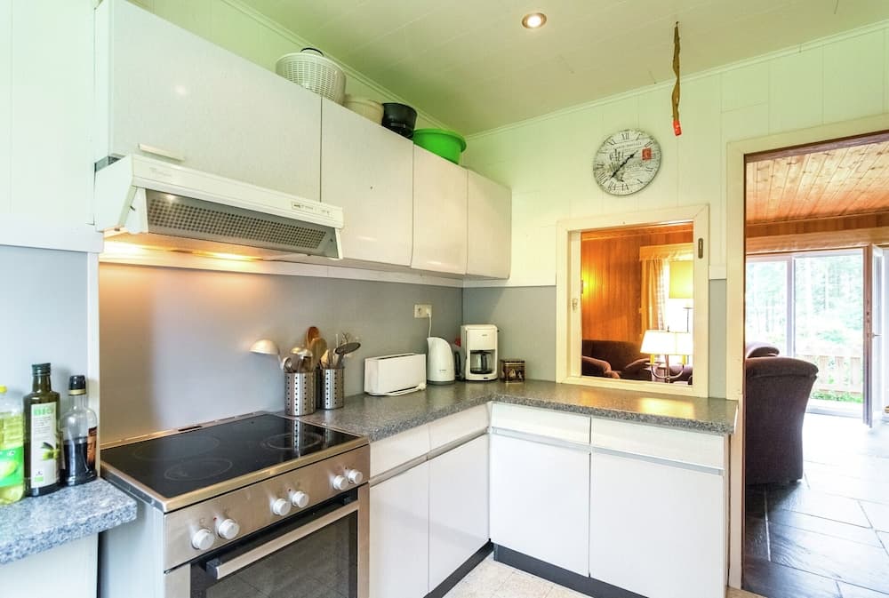 Detached Chalet With Views of the Lake of Butgenbach in the Middle of Nature