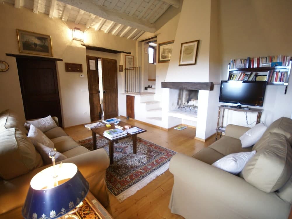 Belvilla by OYO Appartamento del Caminetto