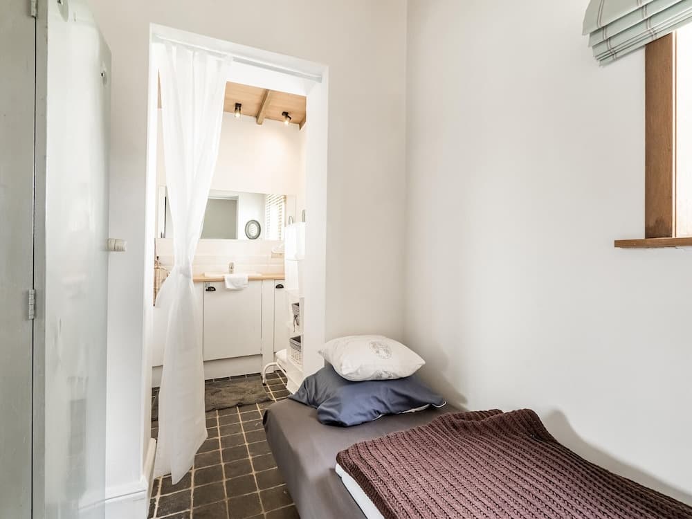 Beautiful Farmhouse in Pittem With Garden