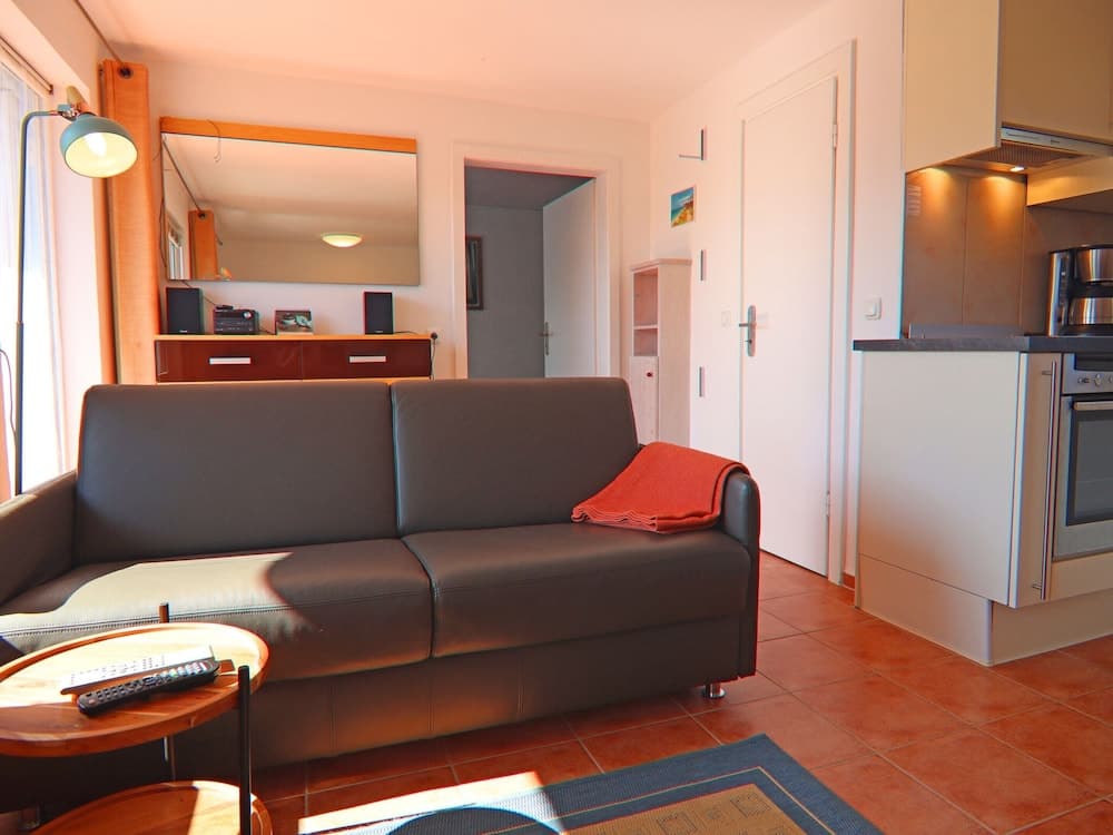 Holiday Home in Wohlenberger Near the Beach