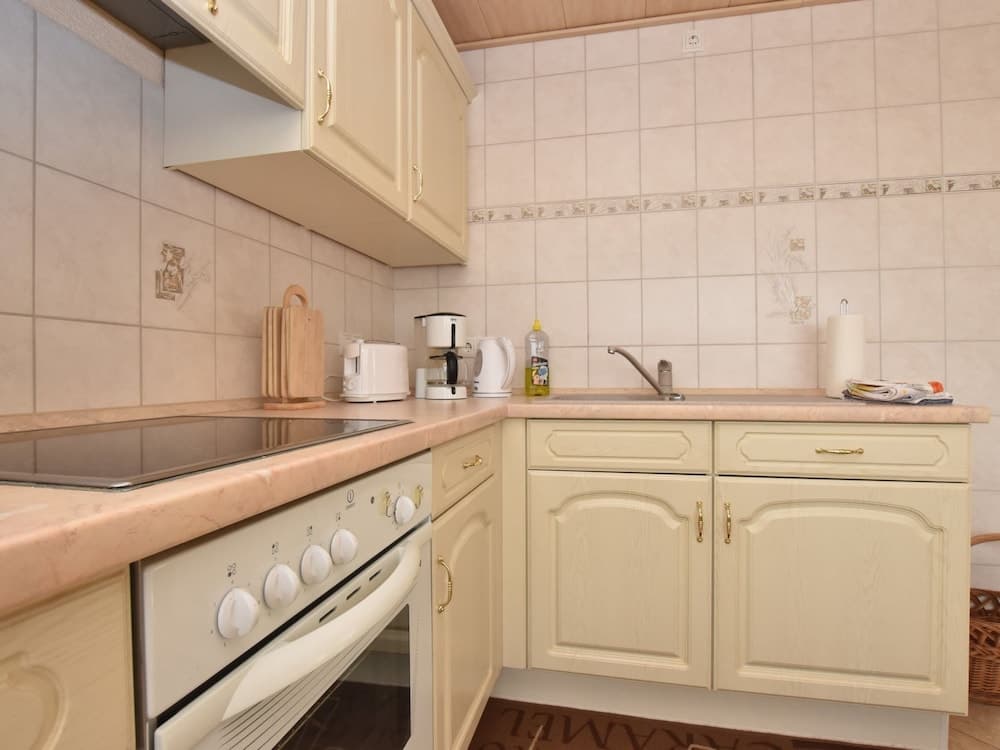 Rustic Escape in Kropelin