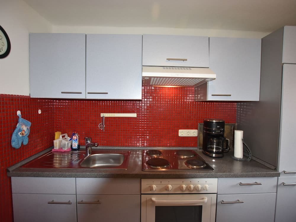 Cozy Retreat in Kropelin