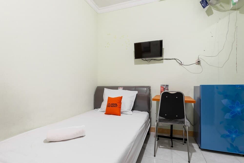 KoolKost Female Syariah near Dinoyo Mall Malang