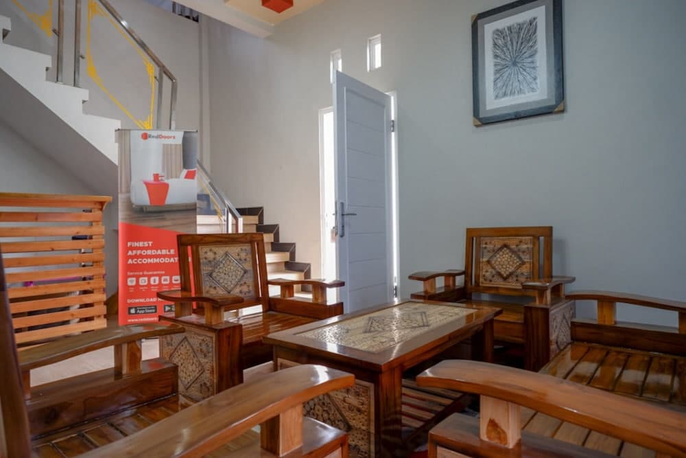 RedDoorz Syariah near Komplek Candi Arjuna Dieng