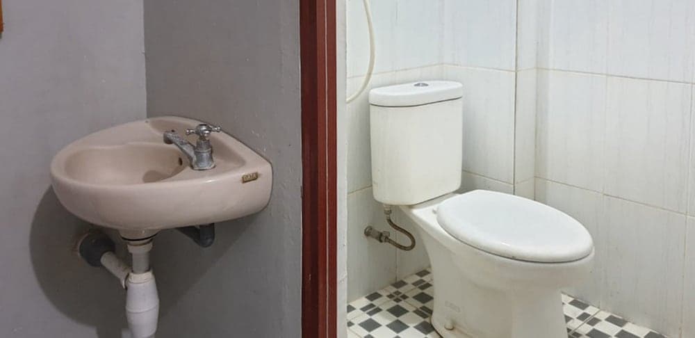 RedDoorz @ Hotel Yaki Mamuju