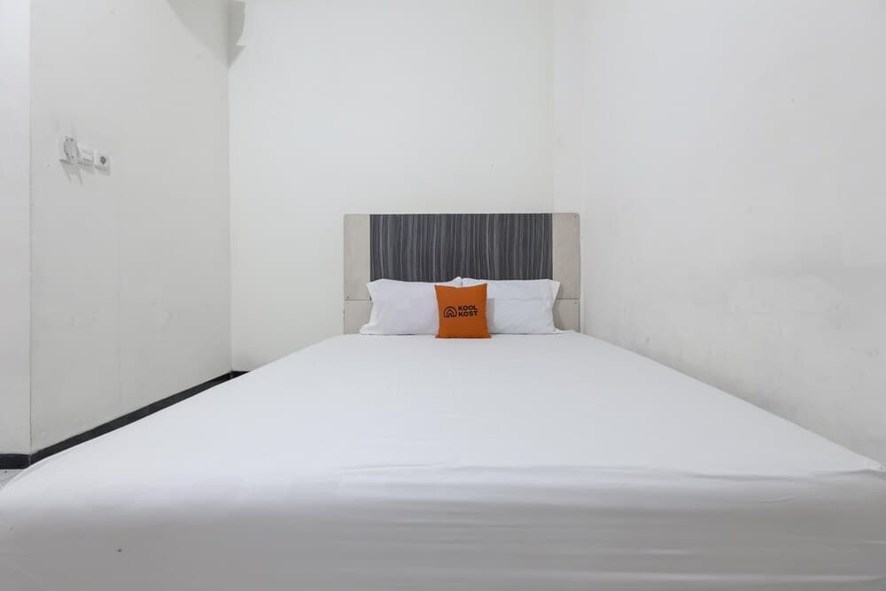 KoolKost near Universitas Diponegoro Semarang