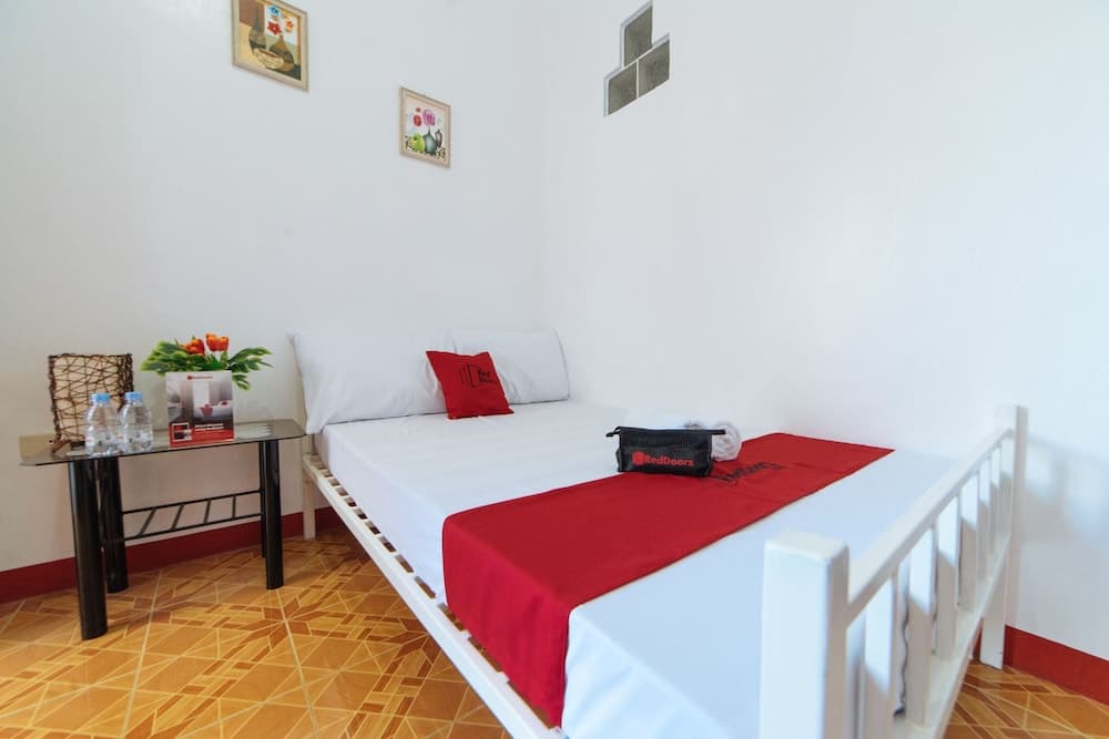 RedDoorz @ Pag Asa Rawis Legazpi