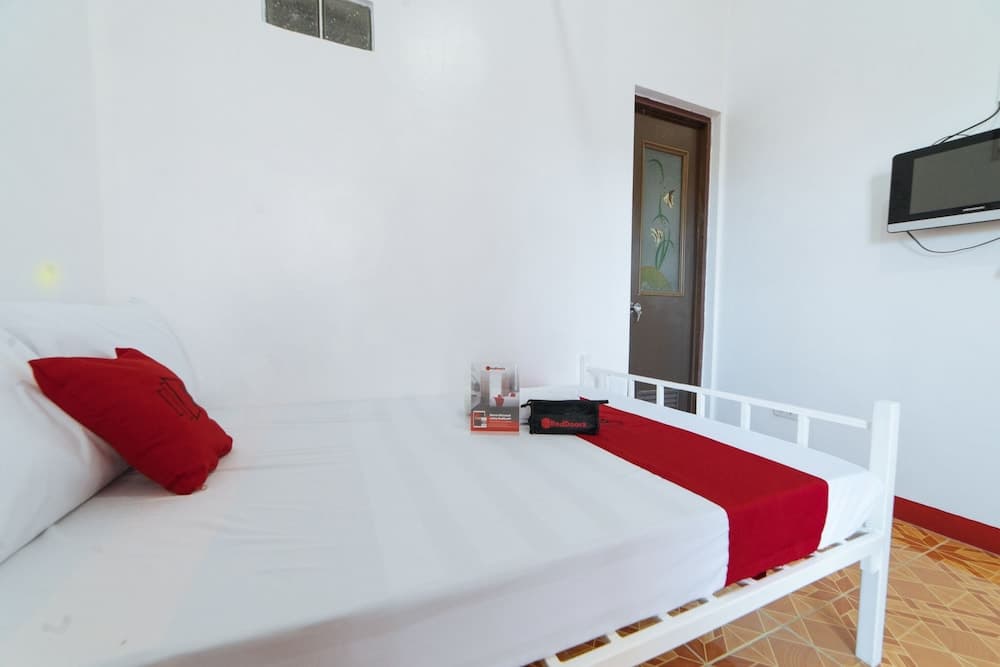 RedDoorz @ Pag Asa Rawis Legazpi