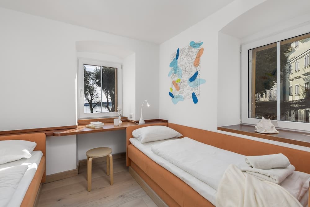 Beautiful Apartment House On The Seaside