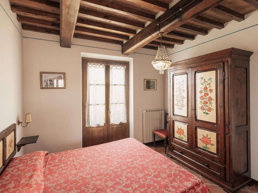 Farmhouse With Swimming Pool in Cortona