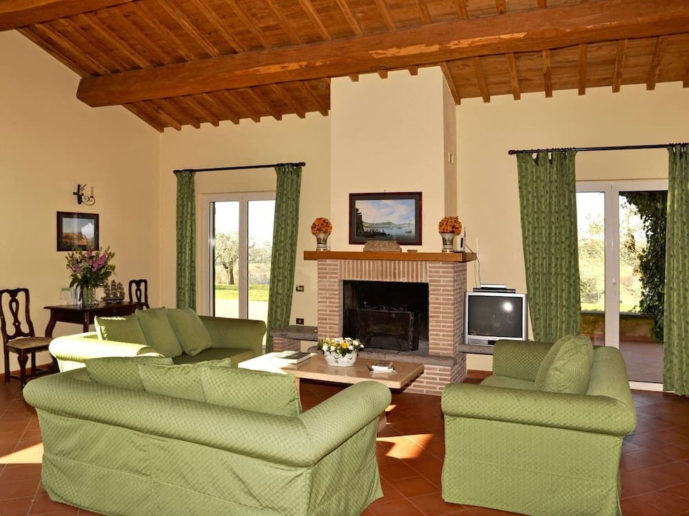 Villa in Magliano Sabina With Private Pool