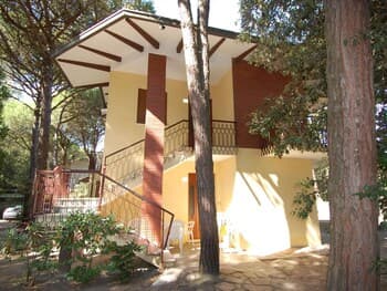 Fabulous Apartment in Rosolina Mare near Sea