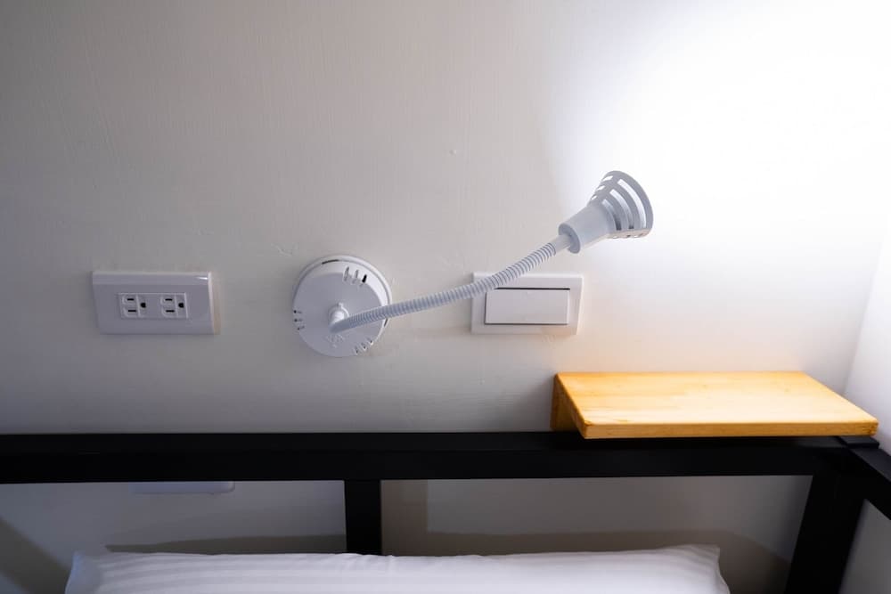 Travelers Plus - Hostel