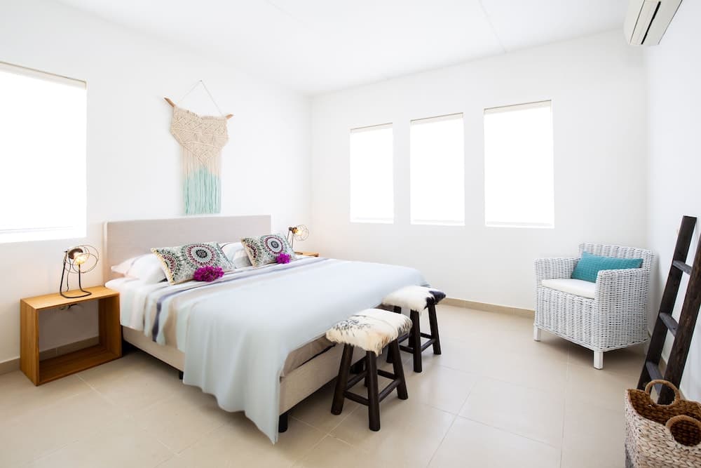 Fascinating Ocean Front 3BR Penthouse at Blue Bay Beach & Golf Resort