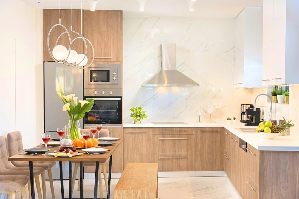 Villa Solaris Heated Pool & Hot Tub