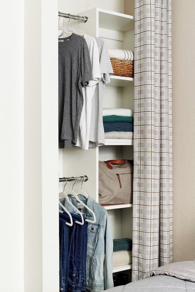 InTown Suites Extended Stay Chicago IL - Oakbrook