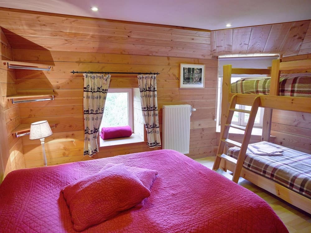 Luxurious Villa in Stoumont With Sauna