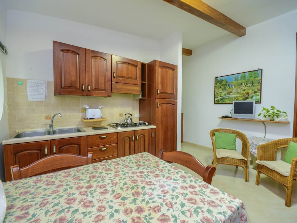 Mansion in Sorrento Near the Beach