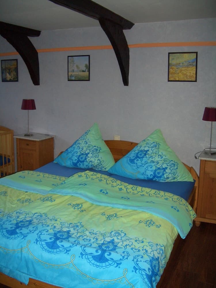 Apartment in Lowensen With Terrace