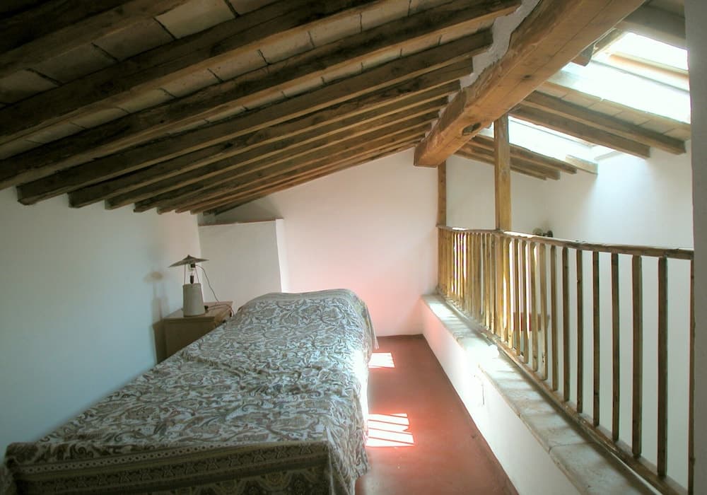 Scenic Tuscan Farmhouse