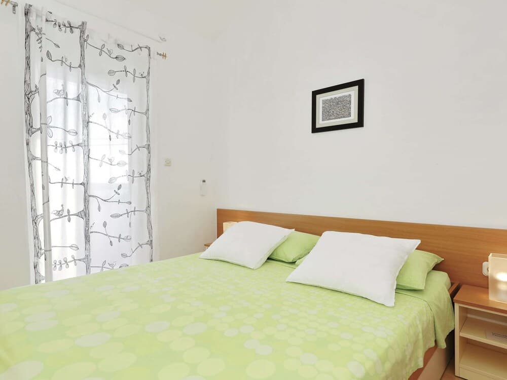 Modern Apartment With Private Pool in Maslenica