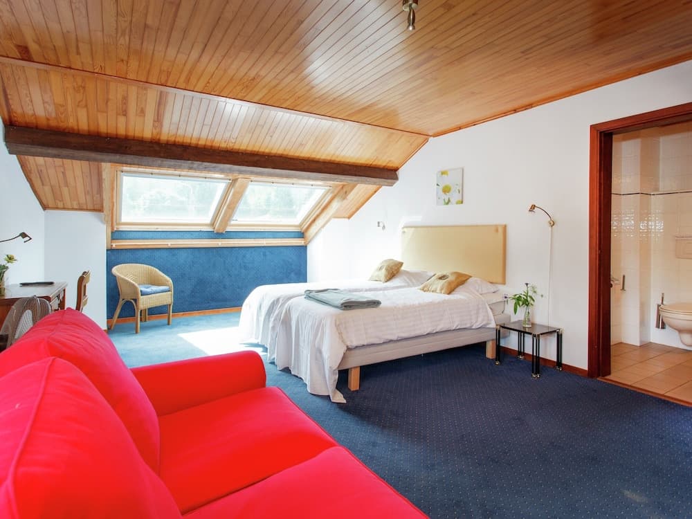 Group Getaway With Sauna