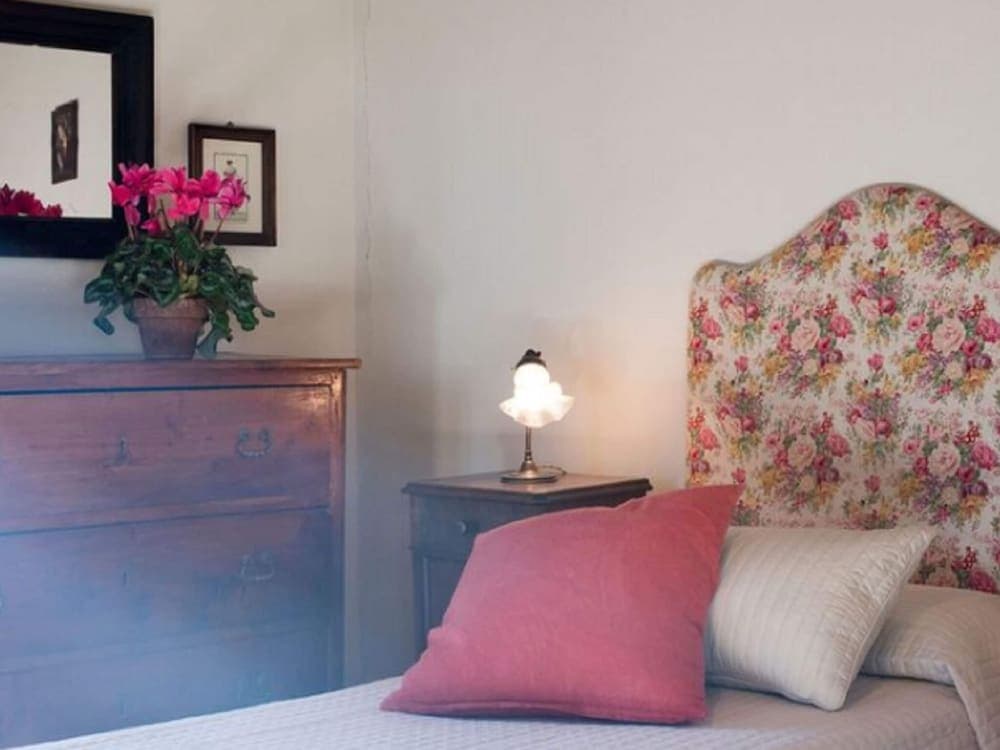 Apartment in Pergine Valdarno With Pool