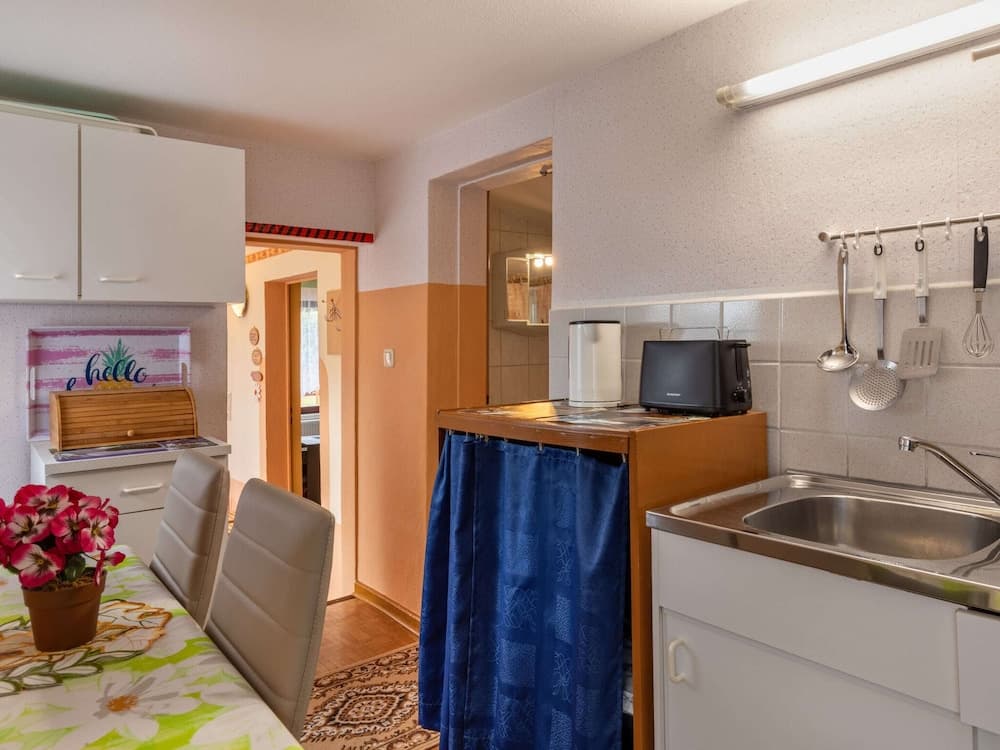 Schoenes Ferienhaus in Biendorf mit Garten