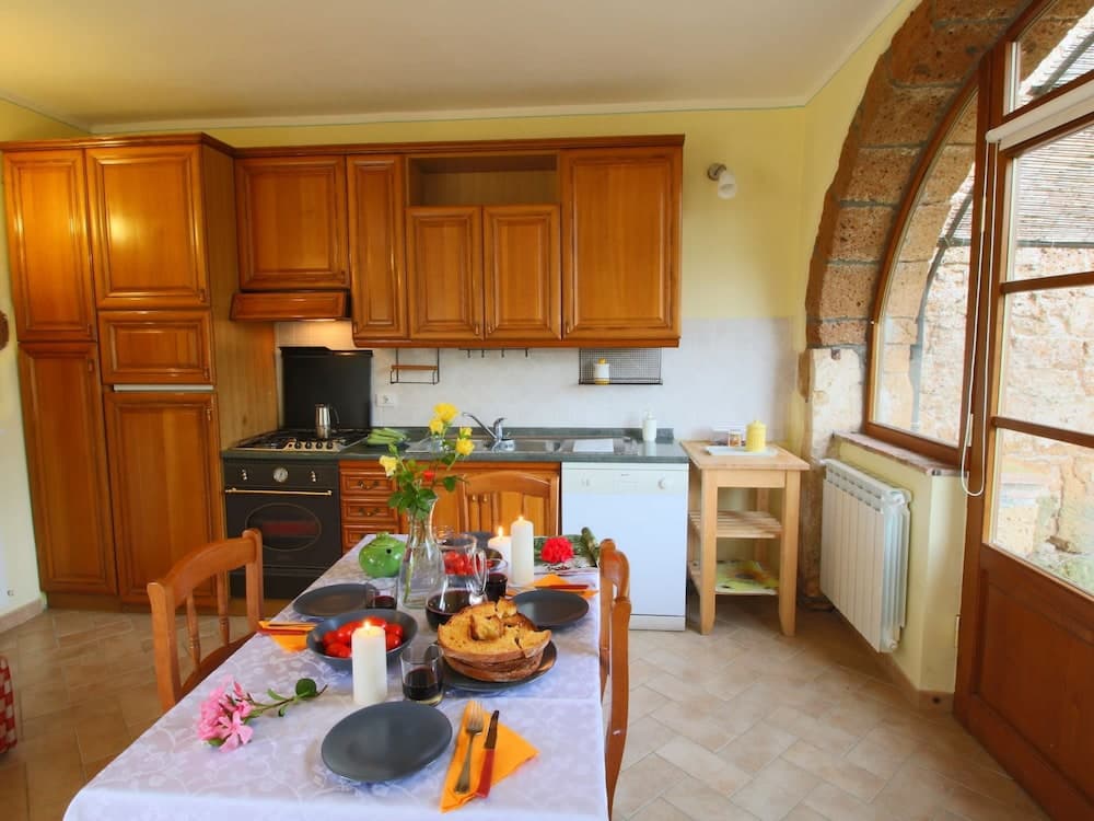 Unique Sorano Stay With Pool