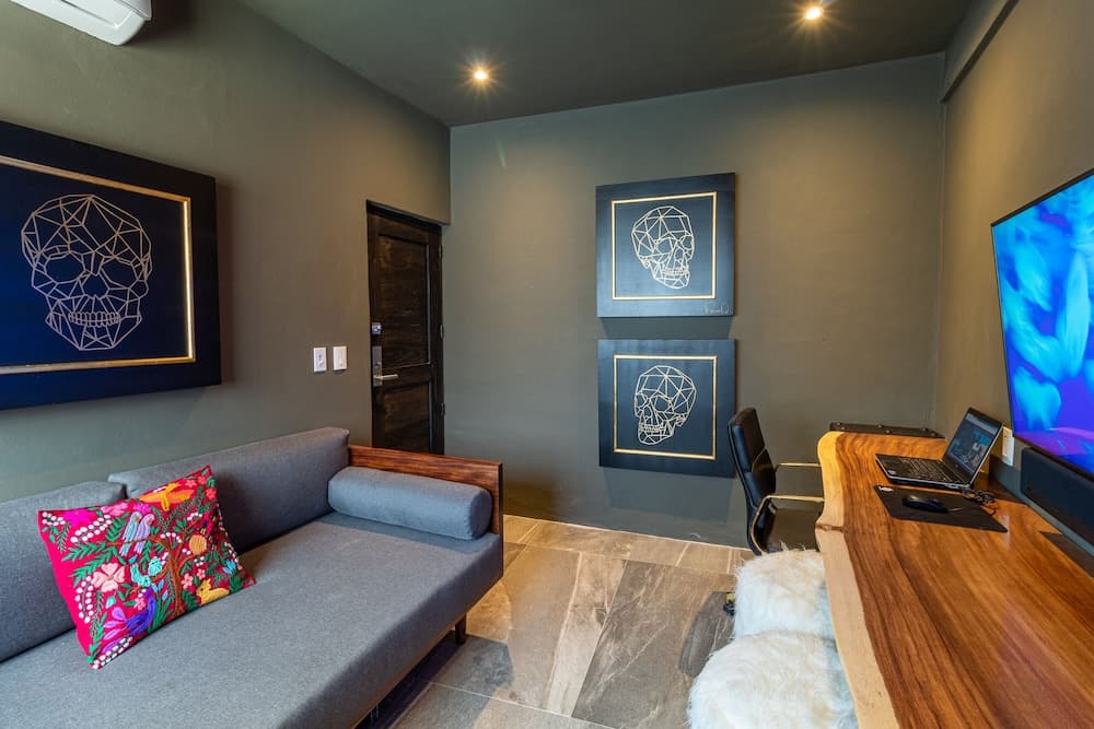 Cuale Condo Retreats