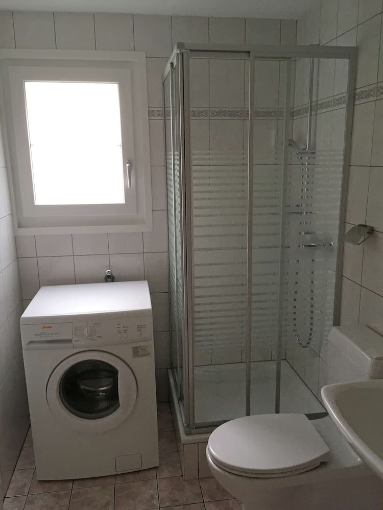 Chalet Aaekirsannaa South-Facing Free-standing Chalet