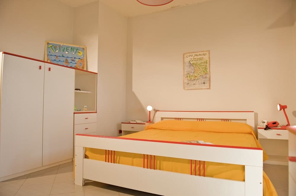 Holiday House with Pool near Sea, Beach, & Caves