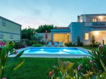 Gorgeous Villa in Vrsi With Swimming Pool