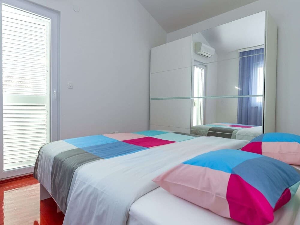 Gorgeous Villa in Vrsi With Swimming Pool