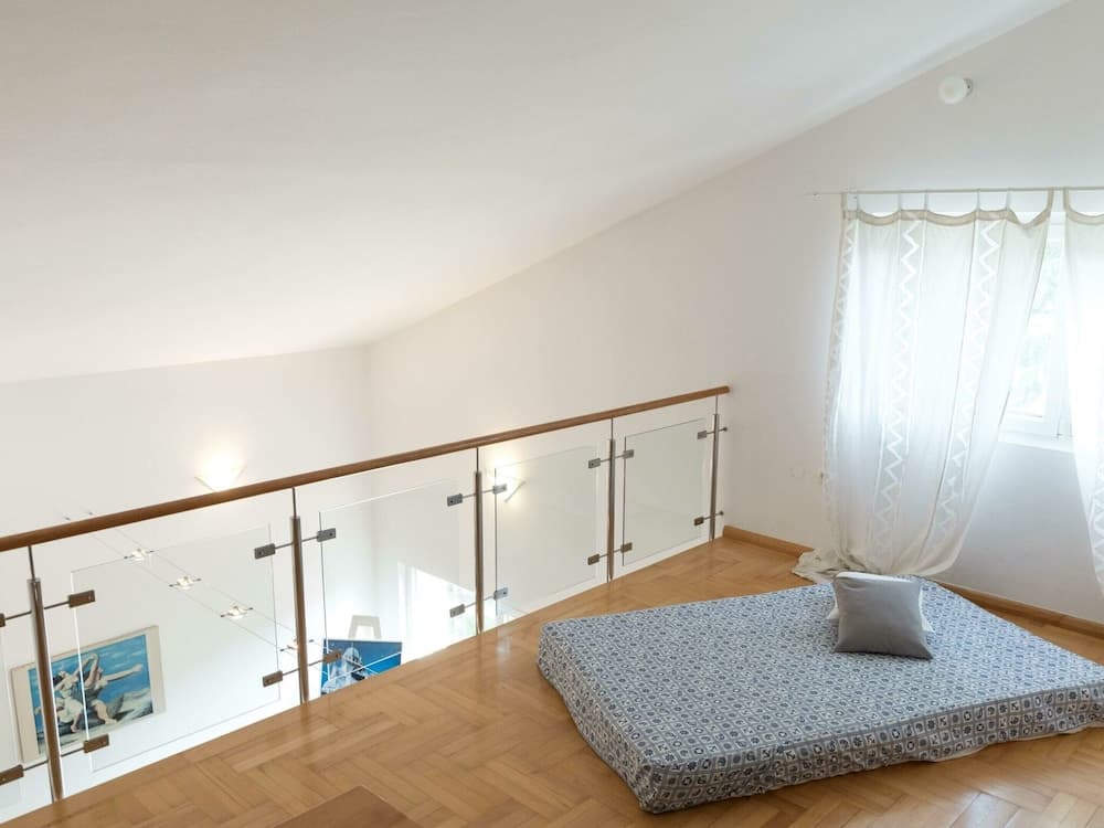 Pool Villa in Sibenik Near Lake