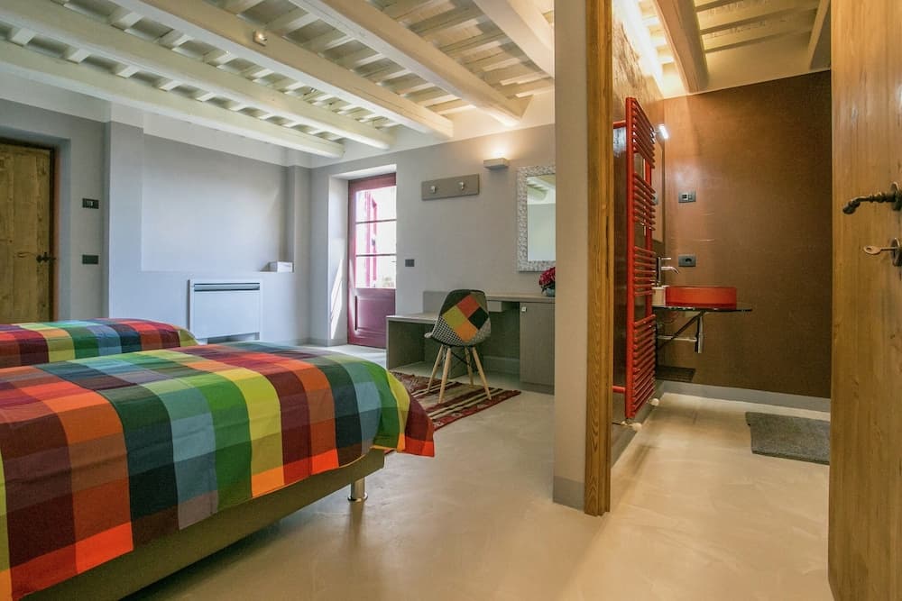 Villa in Mammi With Pool Near Florence