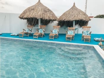 Ocean Front Property - Villa 4 Aruba w pool view