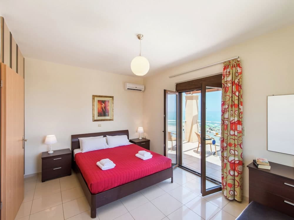 Villa in Rethimnon Crete With Private Pool