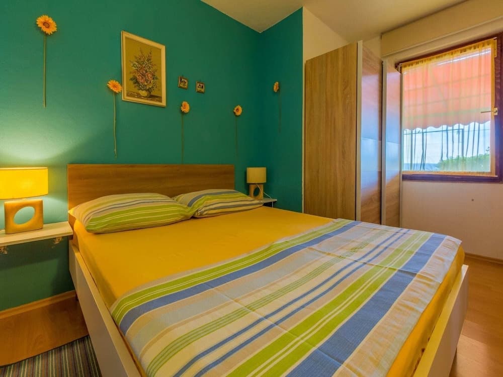 Quaint Holiday Home in Dramalj With Sea View