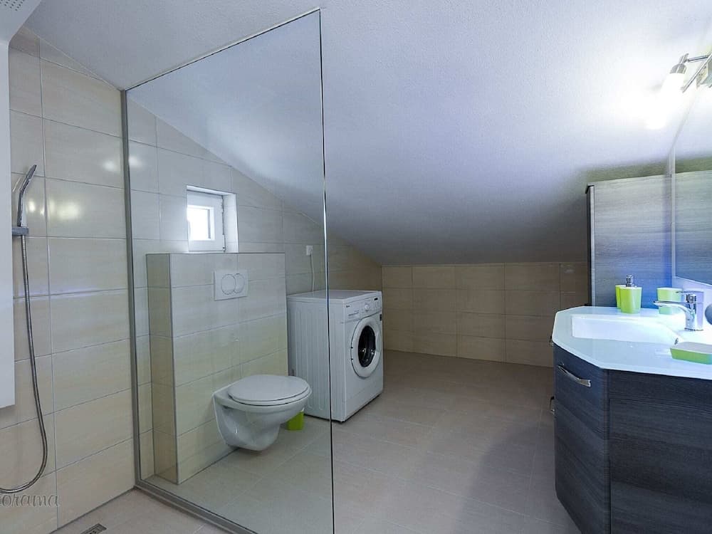 Adorable Apartment in Kvarner With Sea View