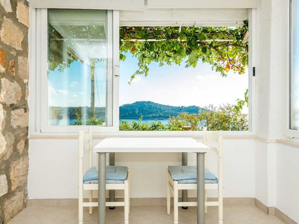 Modern Apartment in Dubrovnik With Veranda