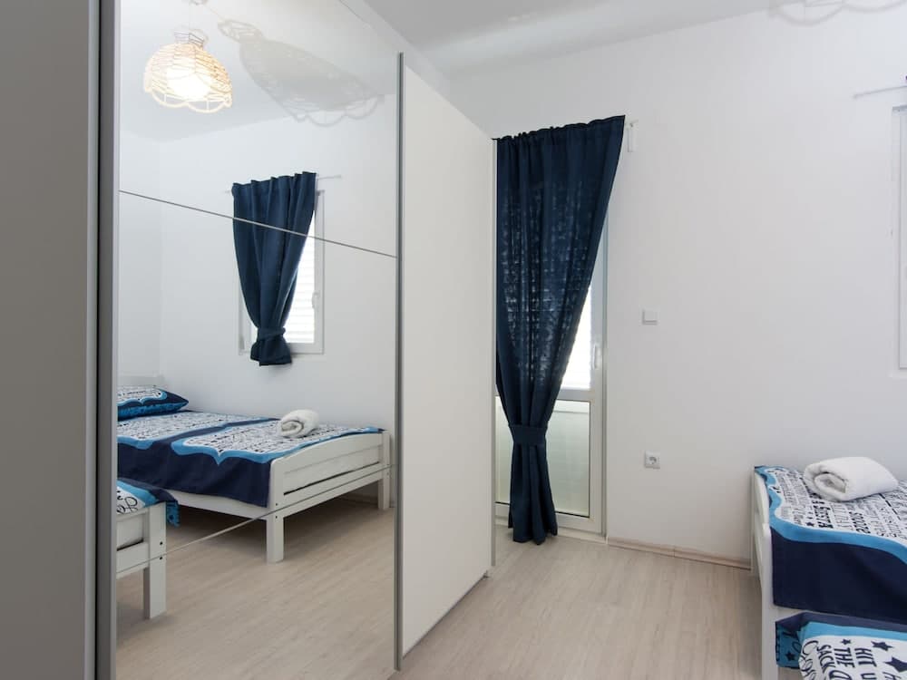 Apartment in Seget Donji Near Trogir Old Town