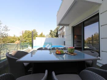 Modern Apartment in Seline Dalmatia With Swimming Pool