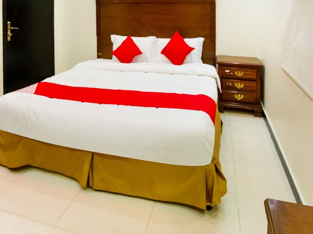 OYO 488 Nomas Plaza Of Housing Units