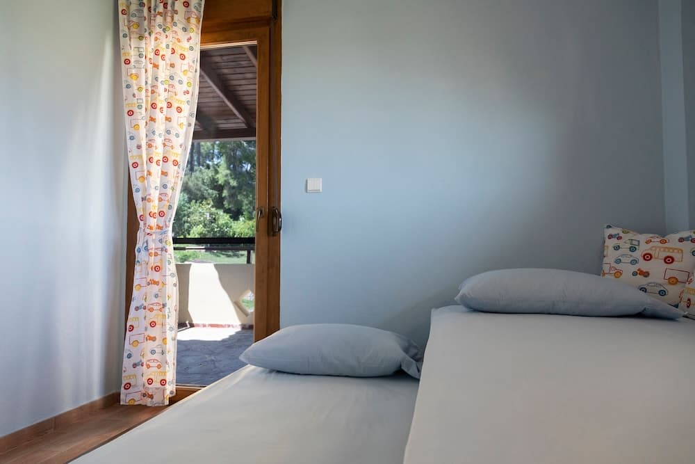 halu! Modern Villa w Pool & Tennis