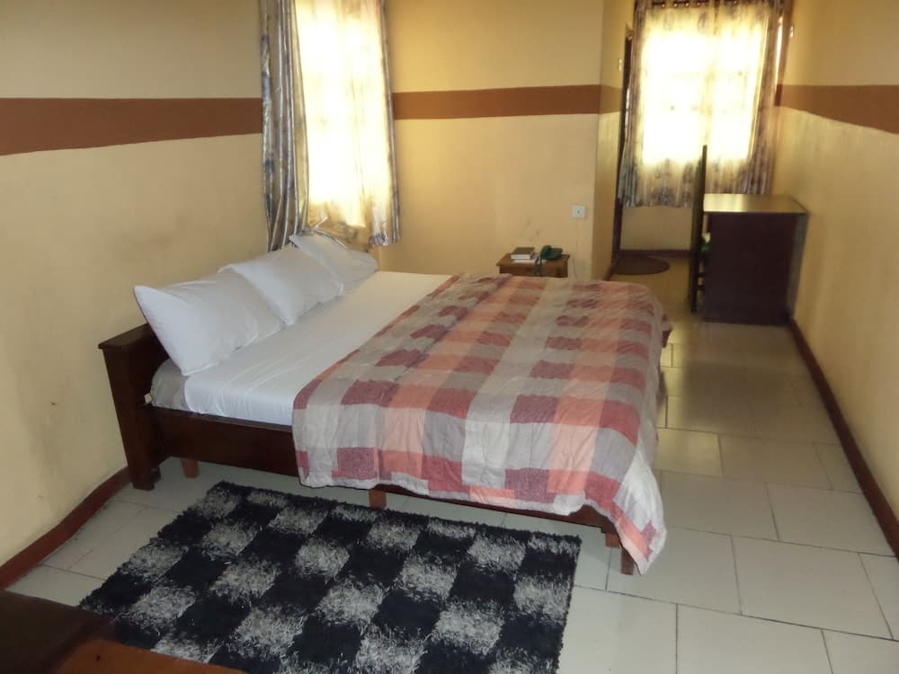 Fortune Exclusive Hotel