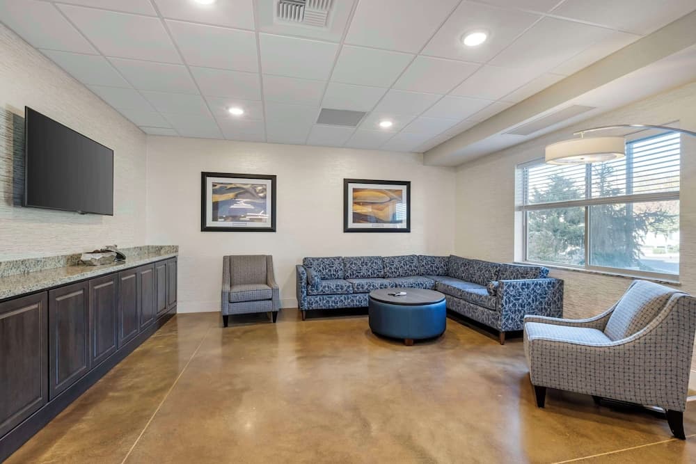 Best Western Plus The Inn at Hells Canyon