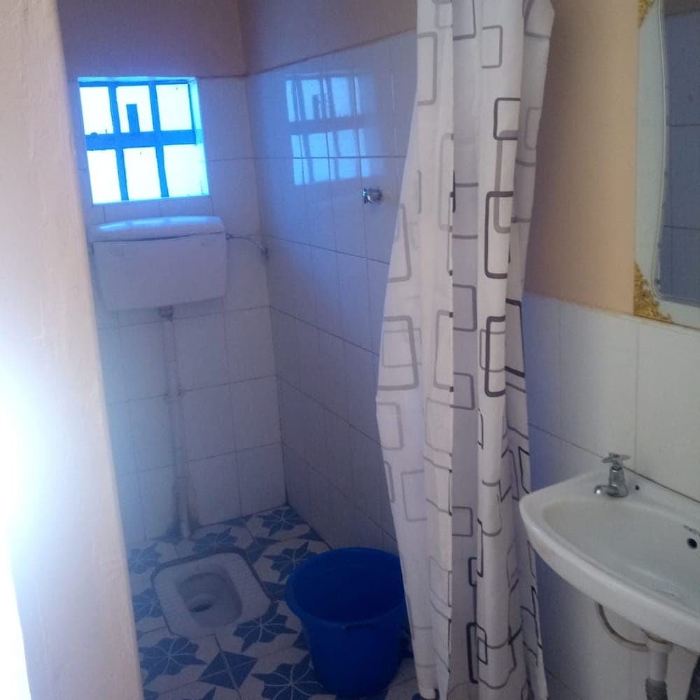 Bidii Bar & Restaurant