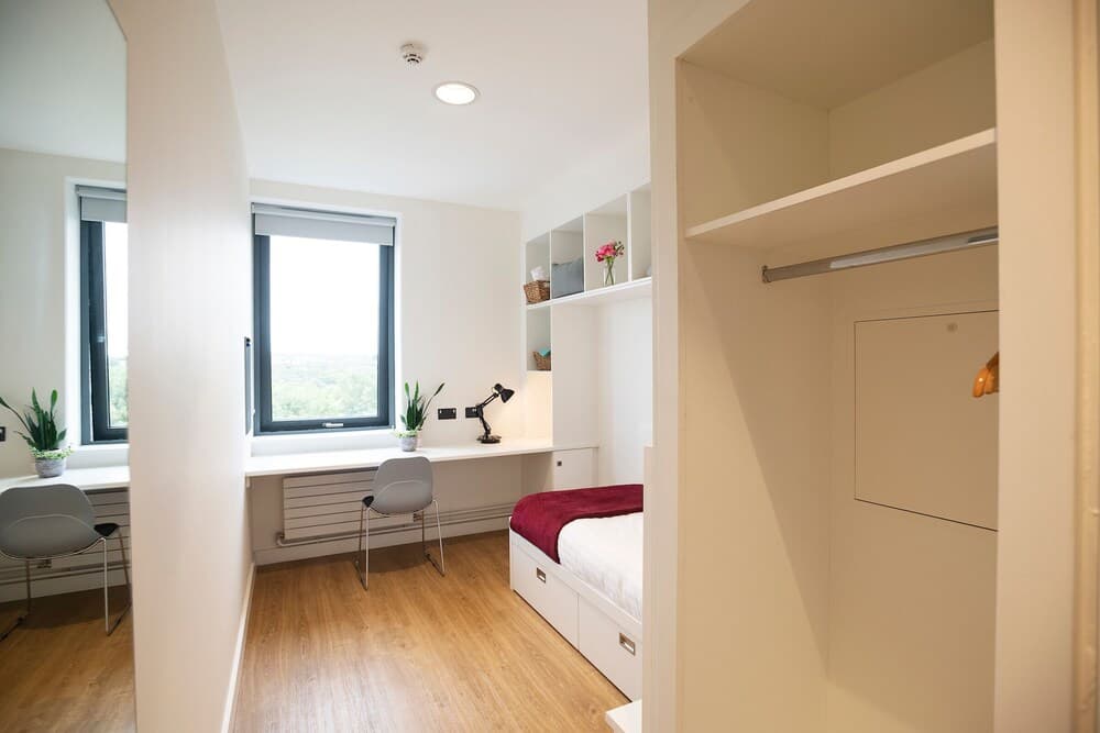 Goldcrest Village Deluxe University Campus Rooms